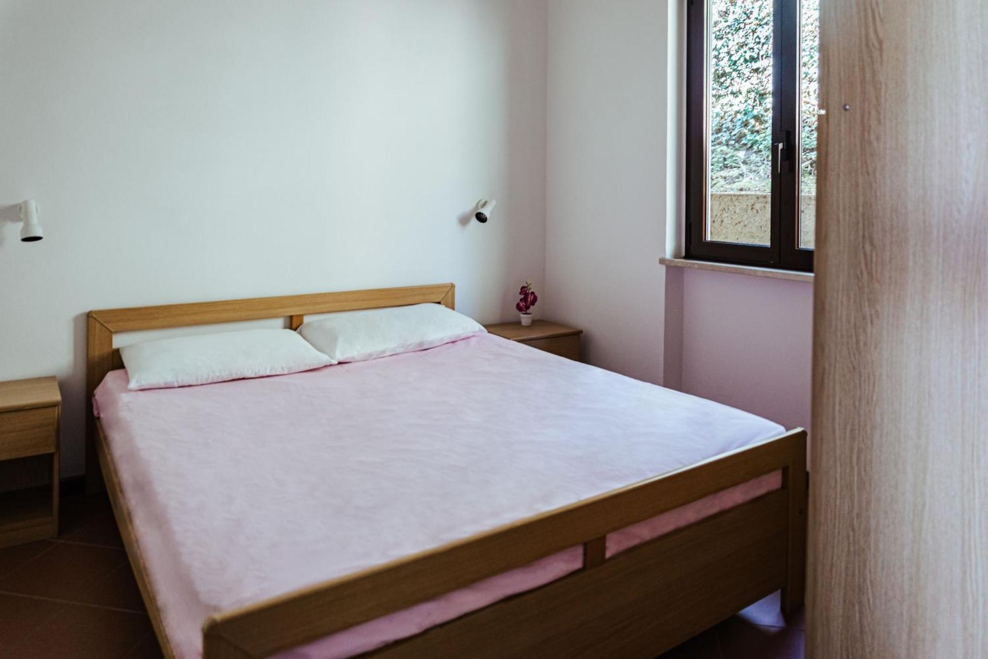 Camping Zocco Manerba del Garda Cameră foto